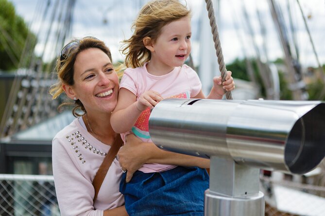'Cutty Sark' Entrance Ticket - The main deck and rigging views: where the photos make sense