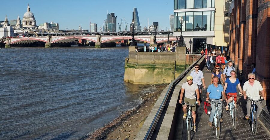 Destination London: E-Bike Tour - The Oval cricket ground and an urban farm stop