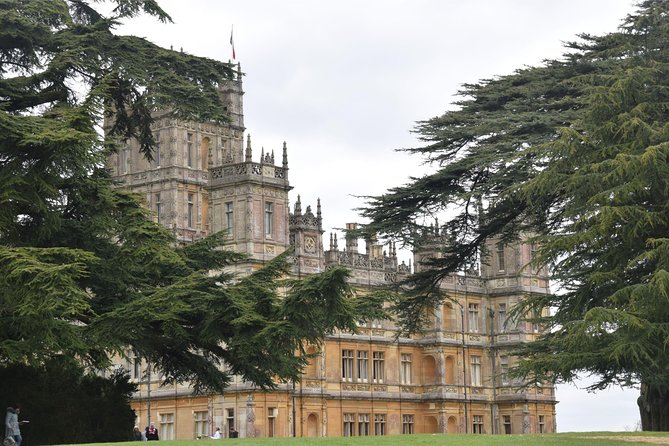 Downton Abbey and Village Small Group Tour from London - How Long You’ll Be On the Clock, and How to Stay Comfortable