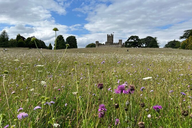 Downton Abbey & Highclere Castle Tour from London, with Oxford - Bampton, Downton Village, and the feeling of film locations in real life