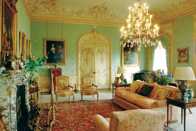 Downton Abbey & Highclere Castle Tour from London, with Oxford - The coach country stretch: why the drive is part of the fun