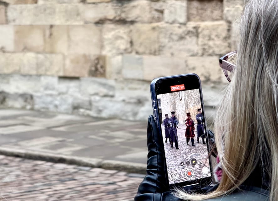 Early Access:Tower of London Opening Ceremony & Royal London - Royal Westminster Walking Tour: Big Ben, Parliament, Abbey, and a Photo Moment by the Palace