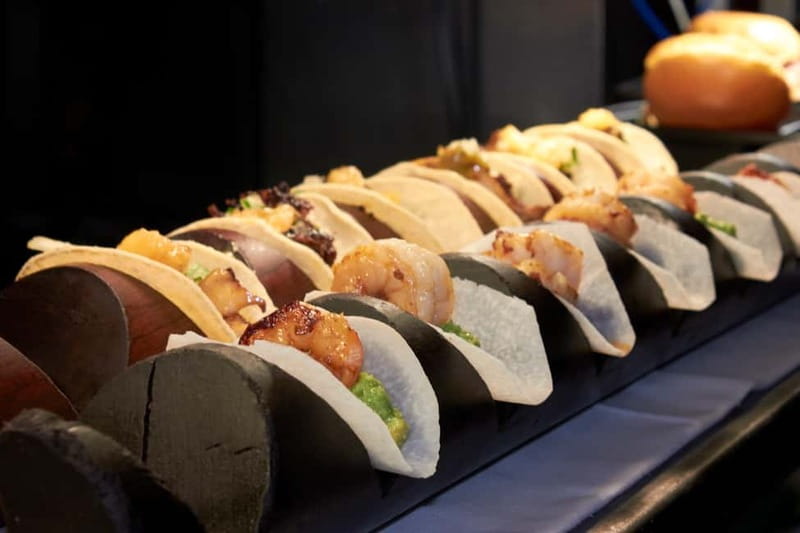 Eating London: Twilight Soho VIP Food & Drinks Tour - Why Soho at dusk is the perfect time to eat and learn