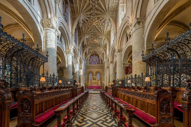 Extended: Oxford University & City Tour With Christ Church - From Einstein’s Chalkboard to Brutalist Weston: Science and Architecture in One Route