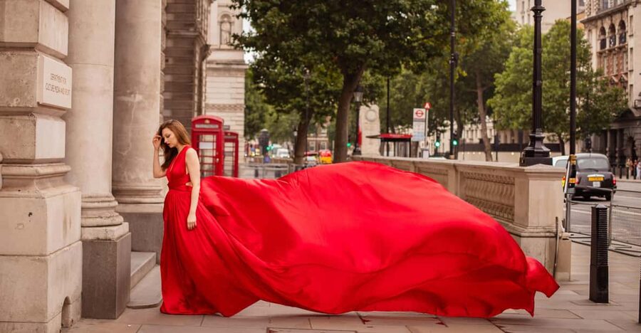 Flying dress professional photoshoot with pro photographer - Quick hits before you book