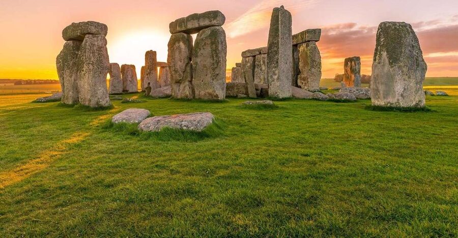 From Brighton: Stonehenge and Bath Full-Day Trip - Walking Bath with a live guide, not just a hop-on stroll