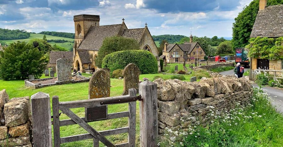 From Cambridge: Guided day trip to Stratford & The Cotswolds - Key things to know before you go