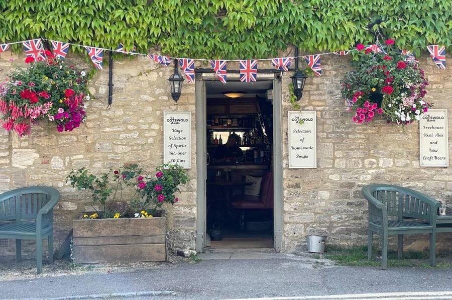 From London: Bath and the Cotswolds Full-day Tour - Bourton-on-the-Water: why this village is so easy to love