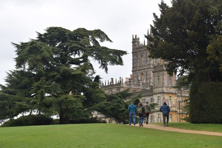 From London: Downton Abbey and Village Coach Tour - Before You Go, Small Practical Tips That Matter