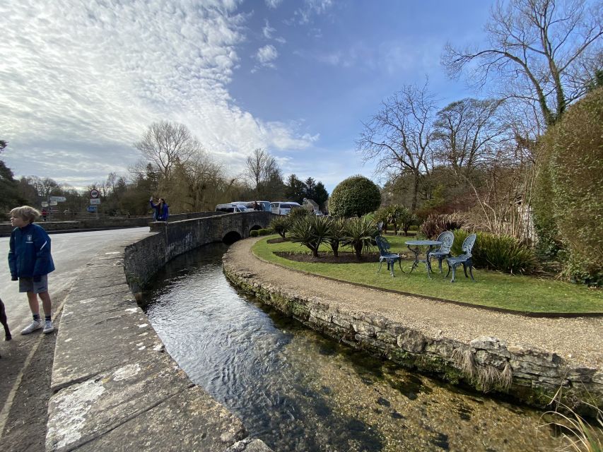 From London: Full-day Cotswolds Tour with Optional Lunch - The Coach Ride, Comfort, and How Guides Keep You on Track
