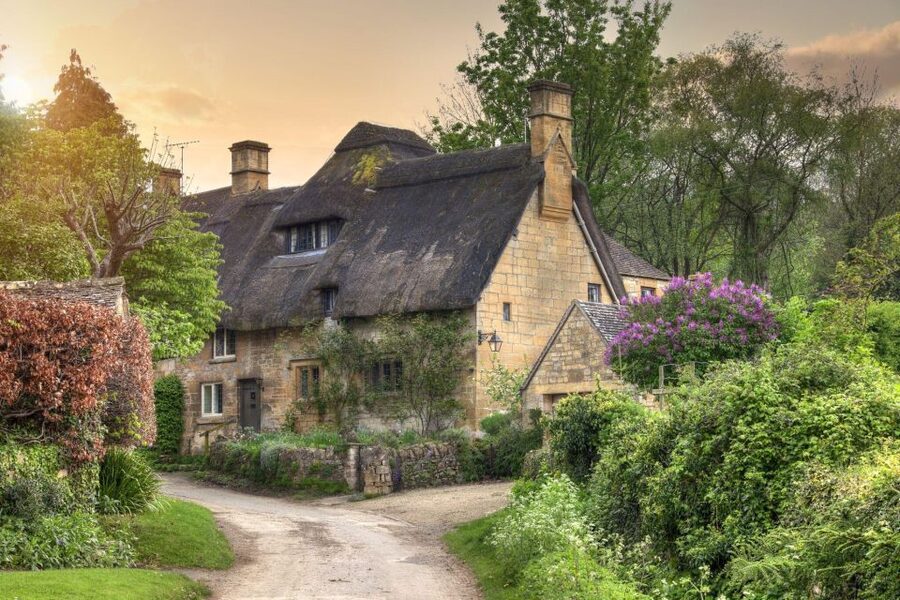 From London: Full-day Cotswolds Tour with Optional Lunch - Getting From Victoria Coach Station: The Start of Your Day