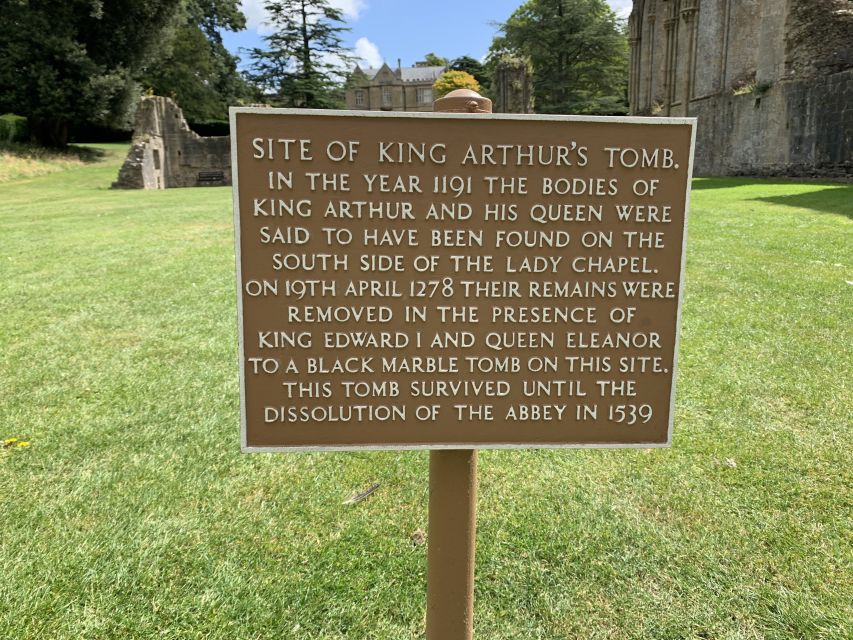 From London: Glastonbury and Cheddar Gorge Guided Day Trip - Mystical Glastonbury and Cheddar Gorge, stitched into one day