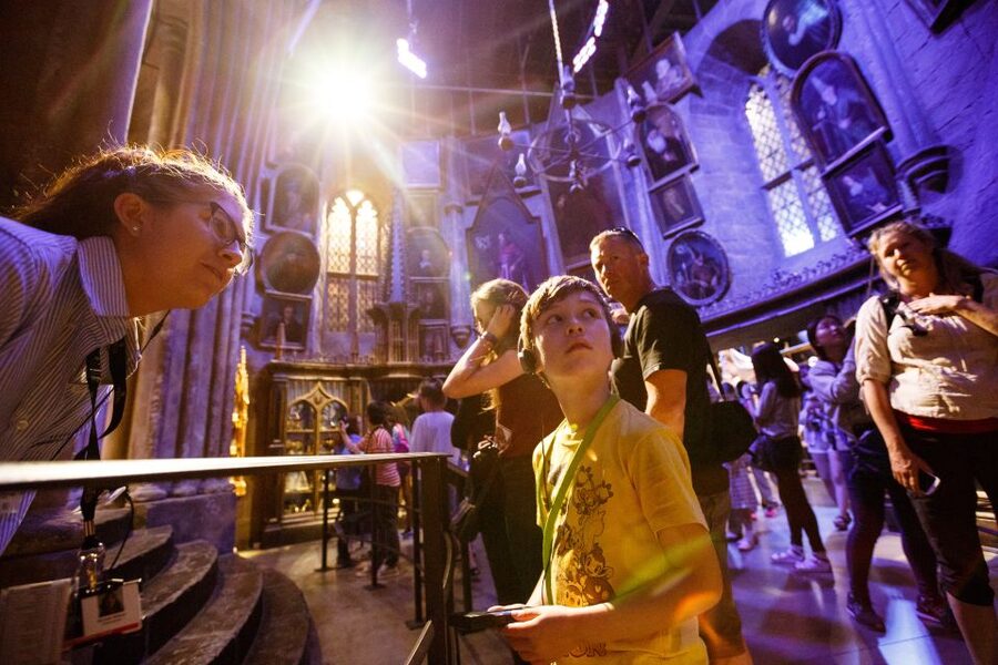 From London: Harry Potter Warner Bros Studio Tour - Start at Victoria Coach Station, then let the day run on rails