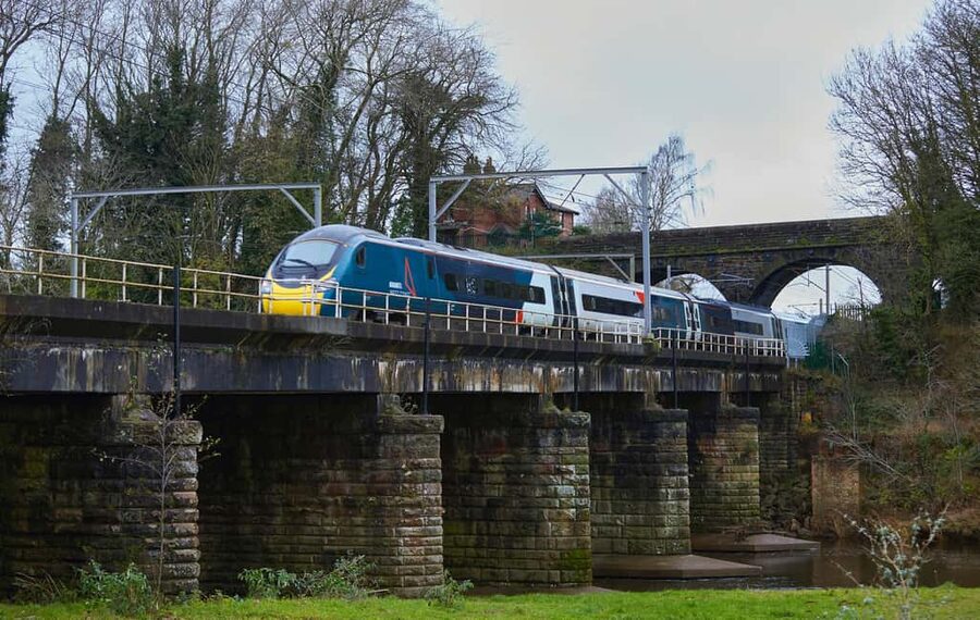 From London: North Wales, Snowdonia & Caernarfon Castle Tour - The train to Manchester, the unescorted part, and the meet-up reality