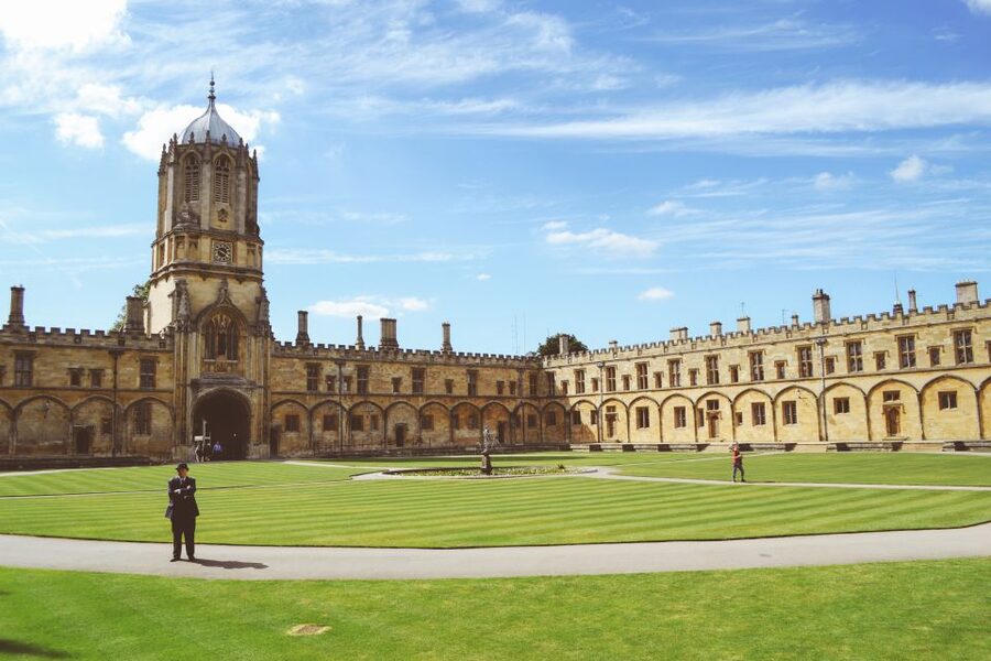 From London: Oxford and Cambridge Guided Day Tour - Price and Value: Is $119.88 a Smart Deal?