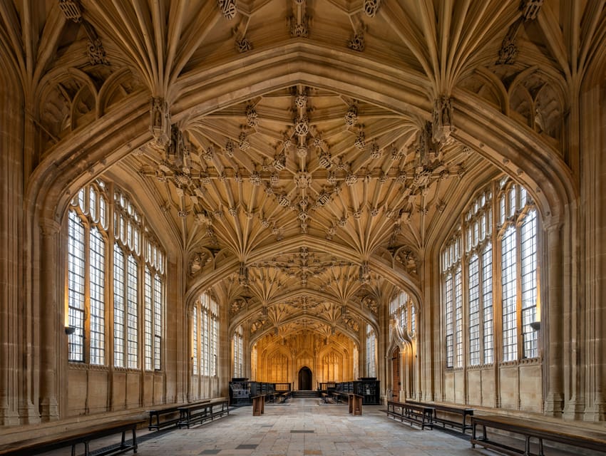 From London: Oxford by Rail & Harry Potter Insights Tour - Why Oxford and Harry Potter fit together so well