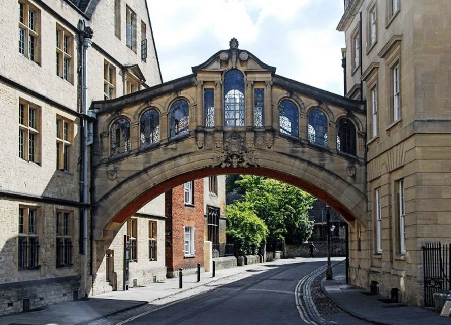 From London: Oxford by Rail & Harry Potter Insights Tour - Inside the Divinity School and the Old Schools Quadrangle