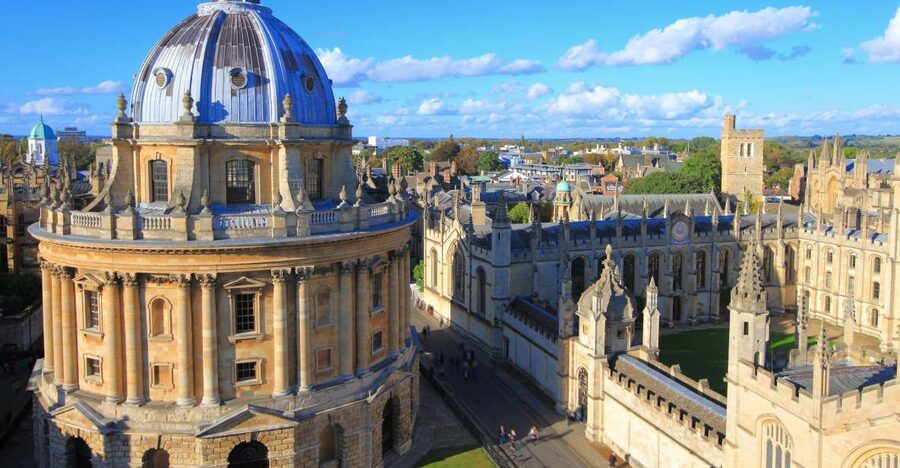 From London: Oxford by Rail & Harry Potter Insights Tour - If Divinity School is closed, New College is the replacement