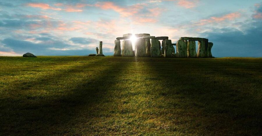 From London: Private Stonehenge Sunrise Viewing & Bath - Who should book this tour, and who should think twice