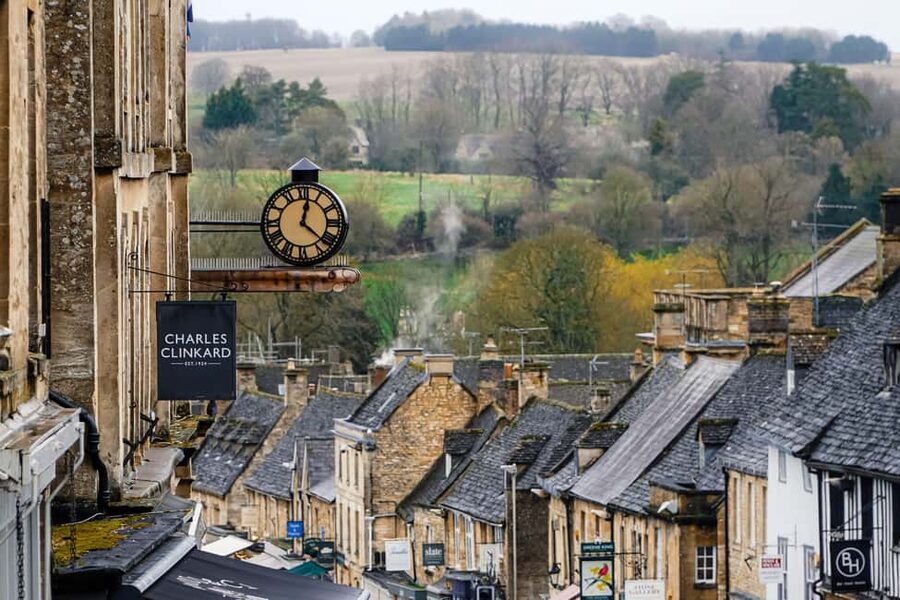 From London: Small Group Cotswolds Villages Tour - Leaving London for the Cotswolds, the easy way