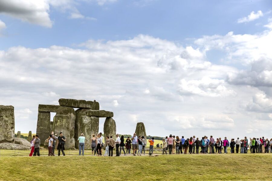 From London: Stonehenge Half-Day Tour - From Victoria Coach Station to Salisbury Plain, with minimal stress