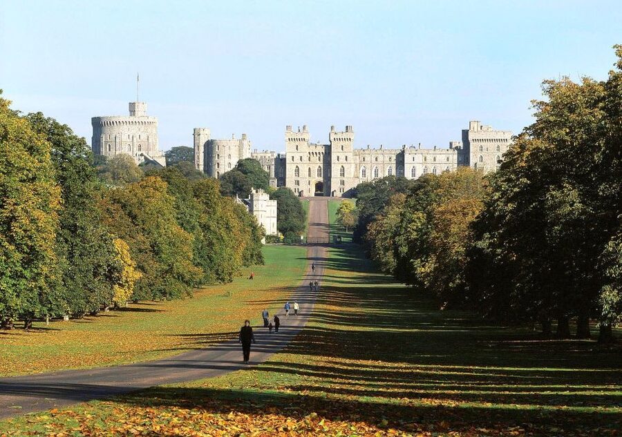 From London: Stonehenge Inner Circle and Windsor Day Trip - How the timing works: early Stonehenge first, then Windsor (and why that matters)