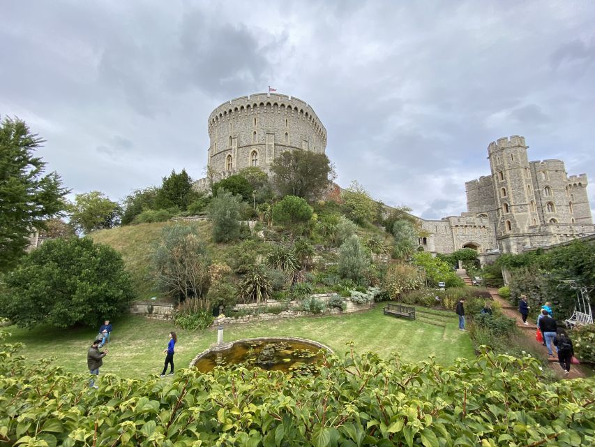 From London: Windsor Castle & Stonehenge Private Day Trip - London pick-up, private van comfort, and a 10-hour reality check