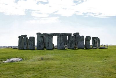 Windsor, Oxford & Stonehenge Full-Day Trip