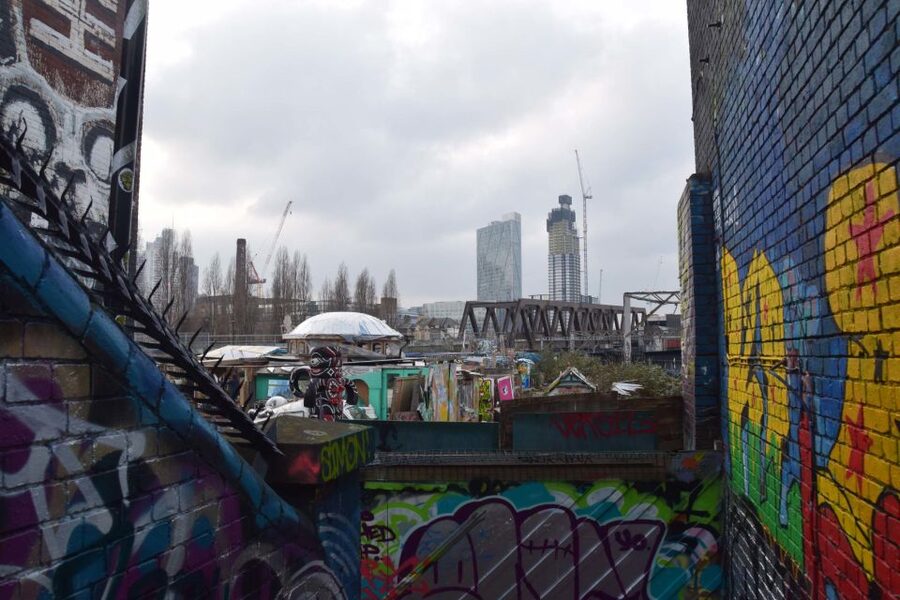 Gangster London Walking Tour with Actor Vas Blackwood - Where it starts: The Blind Beggar and meeting Vas Blackwood