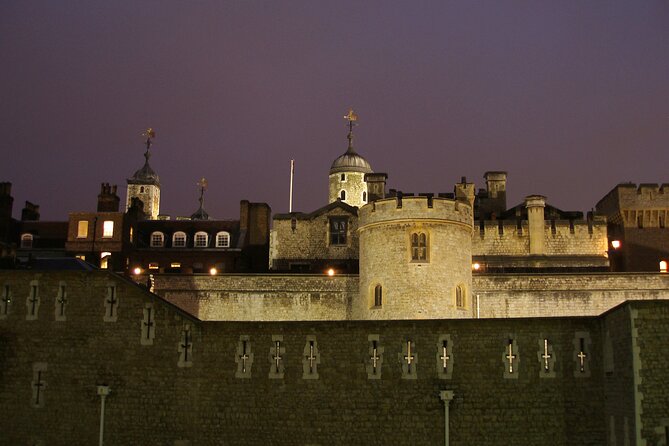 Ghastly Ghost Walking Tour in London - Stop 2: Meet the Street, dark lanes and crime-tinged ghost stories