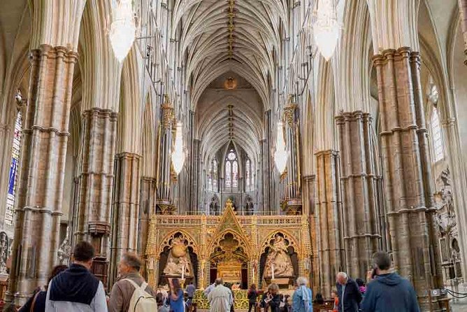 Go City London Explorer Pass: 2-7 Things To do including Shard - City Cruises on the Thames: the easiest way to connect Westminster, Tower Bridge, and Greenwich