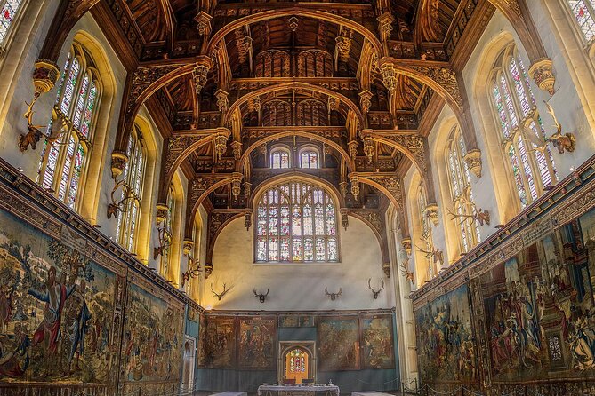 Hampton Court Palace Private Tour - Secrets of Henry VIII - Pacing, seating, and comfort for different travel styles