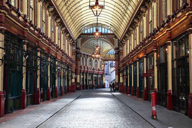 Harry Potter Black Taxi Private Tour of London with Hotel Pickup - Leadenhall Market: Victorian Beauty With a Wizarding Link