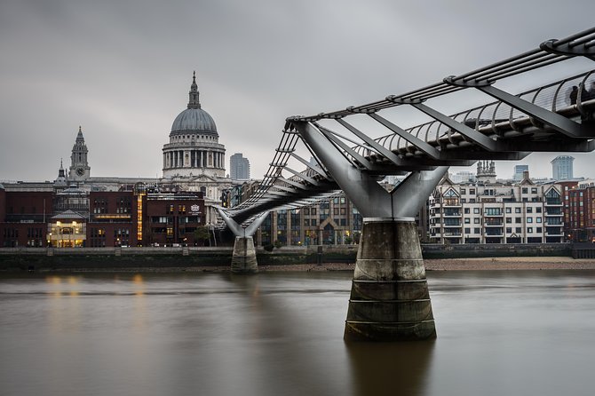 Harry Potter Film Locations Guided Walking Tour - Where the tour begins: Parliament Square to Millennium Bridge without the stress