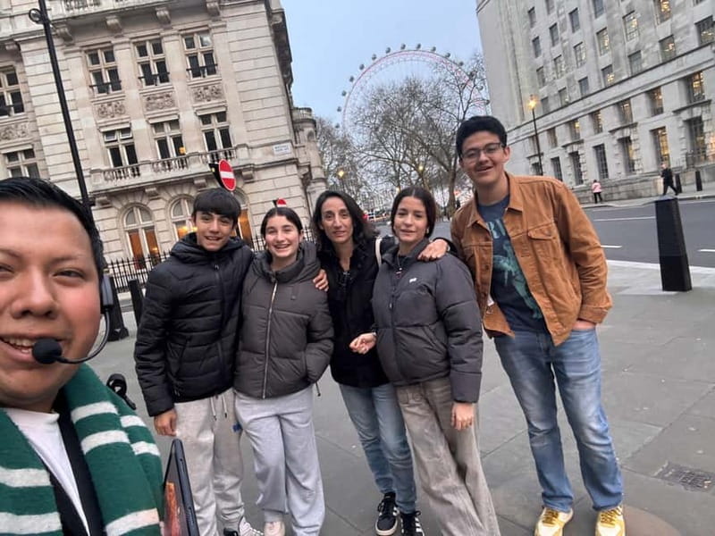 Harry Potter in full in Spanish all over London! - Wand Loan and Spells: The Most Hands-On Part