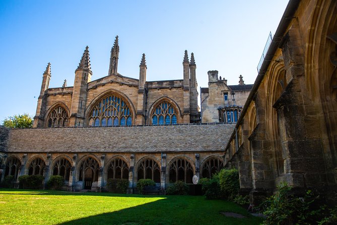 Harry Potter Walking Tour of Oxford Including New College - New College cloisters and Hogwarts gloom, with included admission