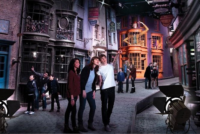 Harry Potter Warner Bros. Studio Tour with Transport from London - Planning Your Day Inside: How to Use the 4-Hour Studio Window