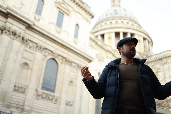 Hidden Gems Tour of the City of London - The Monument to the Great Fire, plus the Roman layers in the background