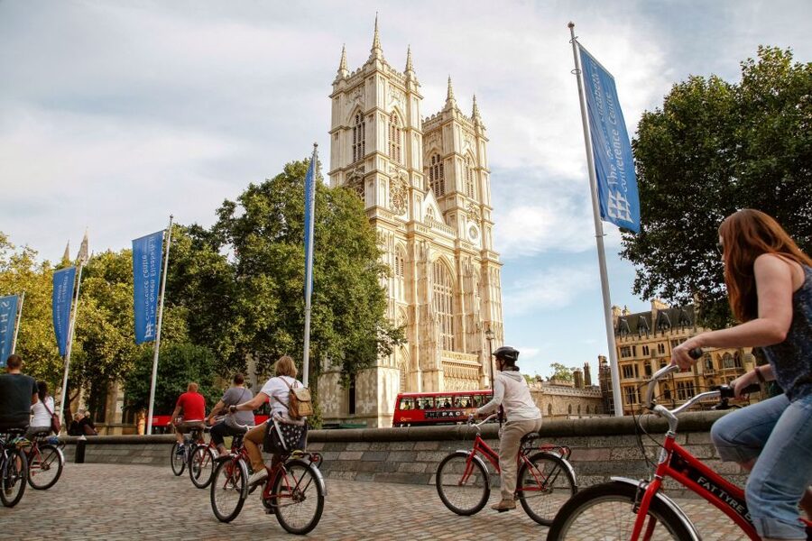 Highlights of Royal London Bike Tour (3 Hours) - The Stories Behind the Sights: Kings, Parliament, and Battle Heroes