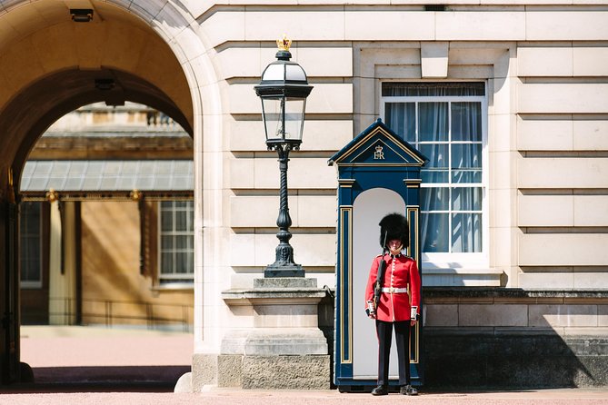 Highlights of Royal London Bike Tour including Hyde Park - Pacing, comfort, and what moderate fitness really means on this route