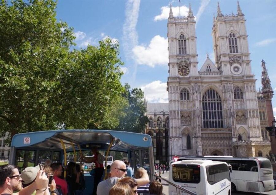 Hop-on Hop-off London Bus Tour & Westminster Abbey - Key things to know before you plan your route