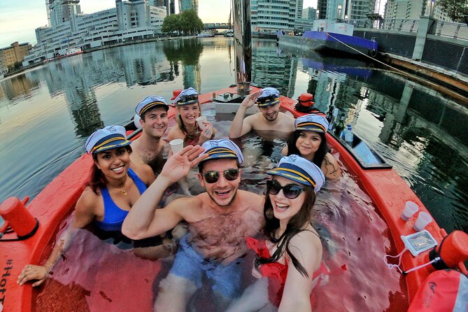 Hot Tub Boat Tour in London - London's most unique tour - Why a hot tub on the Thames makes sense (and feels special)