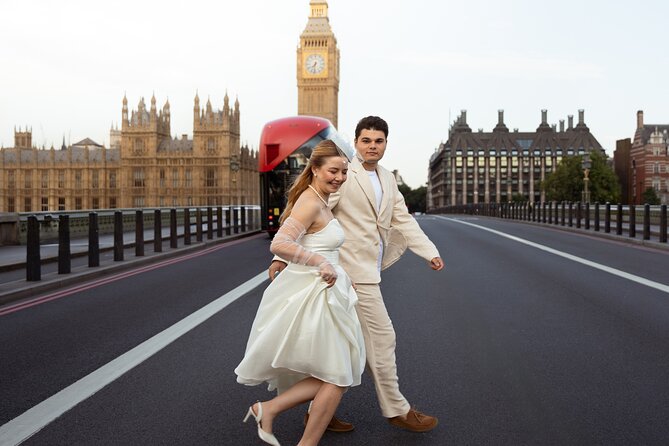 Iconic London Portraits Tour with Expert Local Photographer - A London Photoshoot Built for Real People (Not Models)