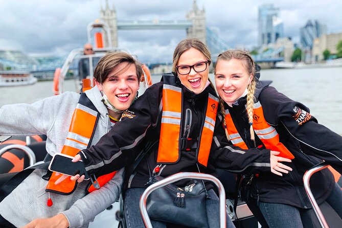 Iconic Sights of London: High-Speed Boat Trip - Billingsgate to Canary Wharf: fast sightseeing from two London eras