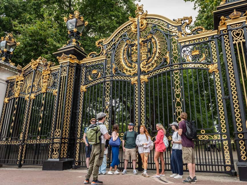 Inside Buckingham Palace & See The Westminster Sights Tour - The royal gardens, and why they are worth the extra time