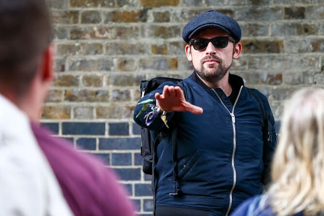 Jack the Ripper and Victorian London: Beyond the Shadows - From Braham Street to Brick Lane, starting with context you can use