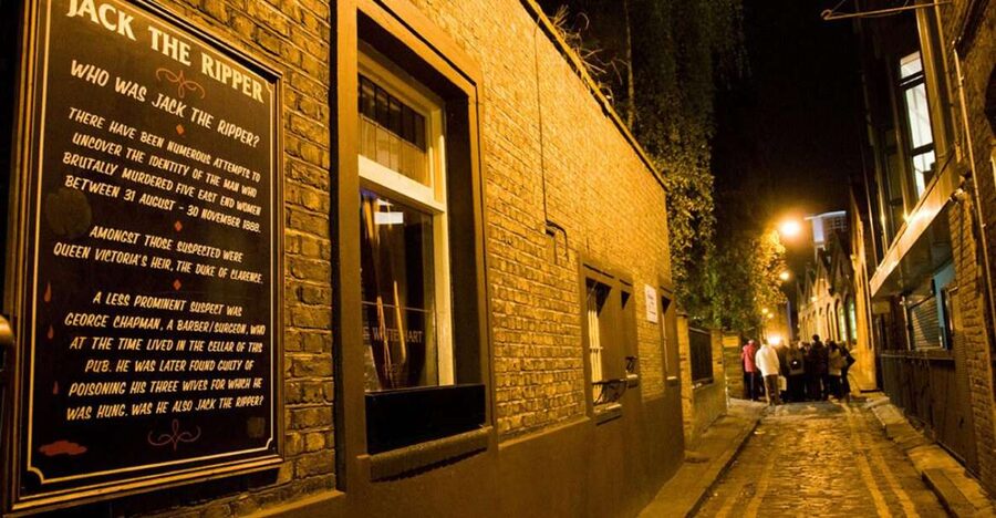 Jack The Ripper Museum & See 30+ London Top Sights Tour - Westminster highlights, from Buckingham Palace to Parliament Square