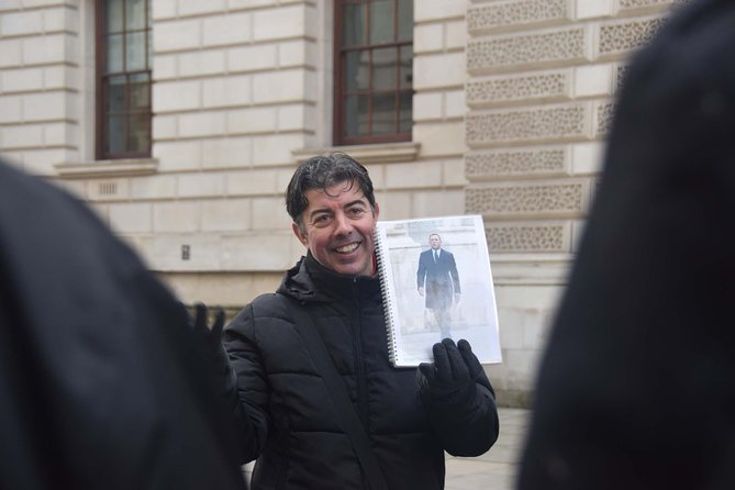 James Bond Film Location Walking Tour in London - What your guide brings (and why names like Rob and Tom matter)