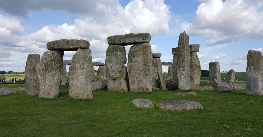 King Arthur Tour: Stonehenge, Glastonbury and Avebury - Stonehenge, your first UNESCO hit with a guided tour plus breathing room