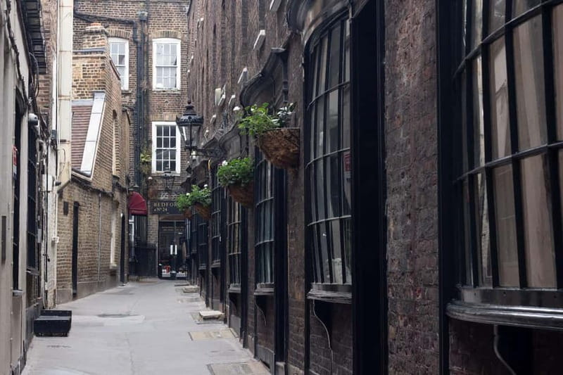 Lights, Camera, London! Movie Locations Walking Tour - Price and value: what you really get for about $21.55